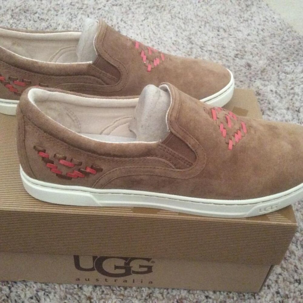 UGG 'Fierce Rustic Weave' Water Resistant Slip-On Sneaker-Brand New - Picture 2 of 7